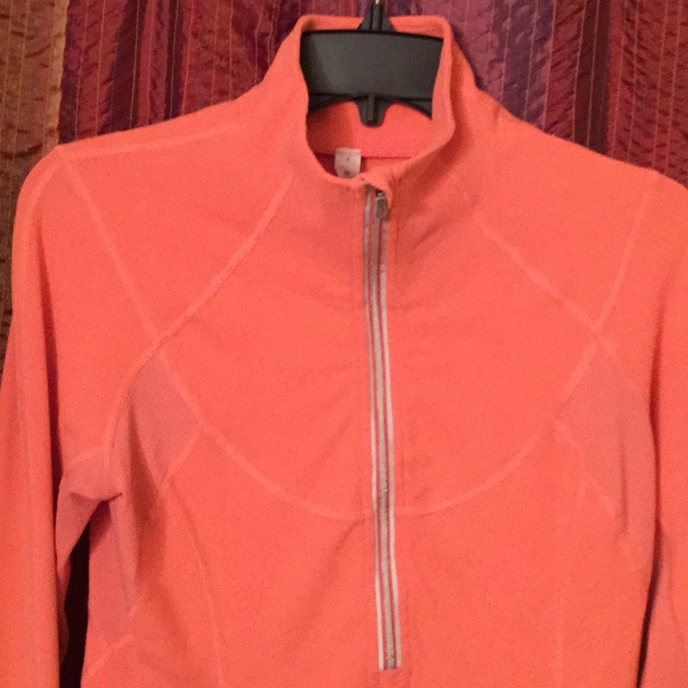 Lululemon pullover size 8